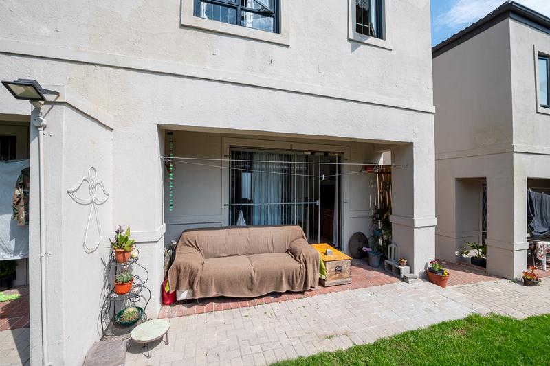 2 Bedroom Property for Sale in Normandie Western Cape